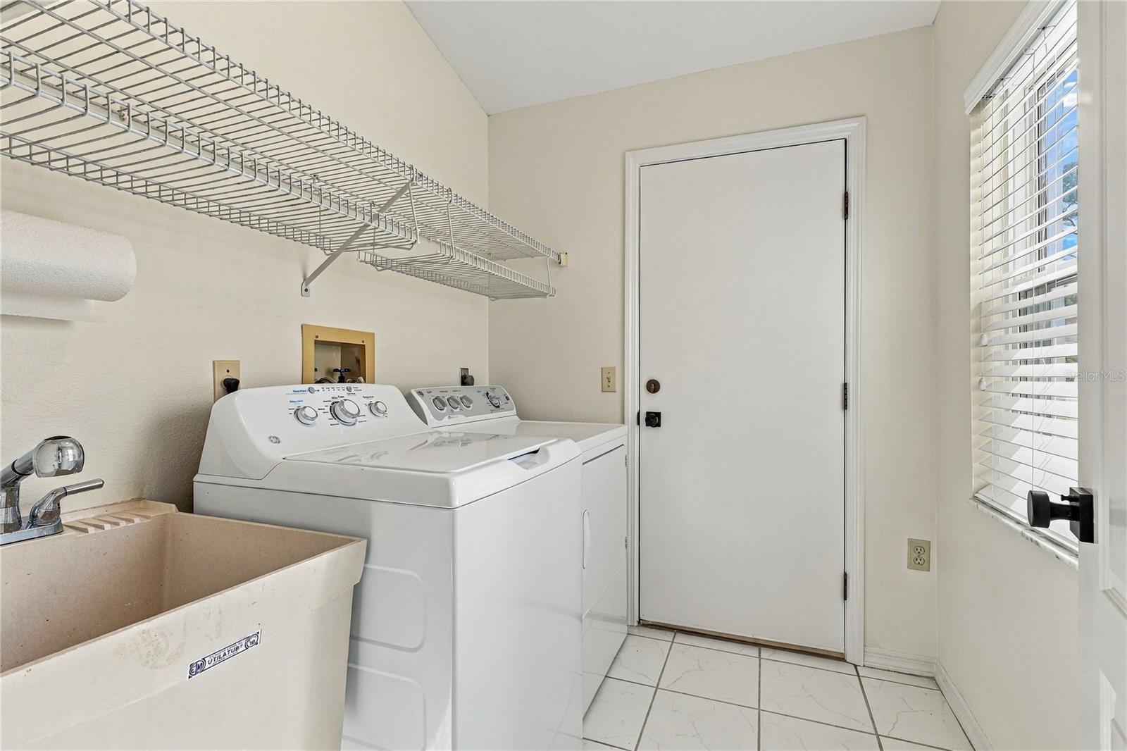 5816 BEAURIVAGE AVENUE, Sarasota, FL 34243
