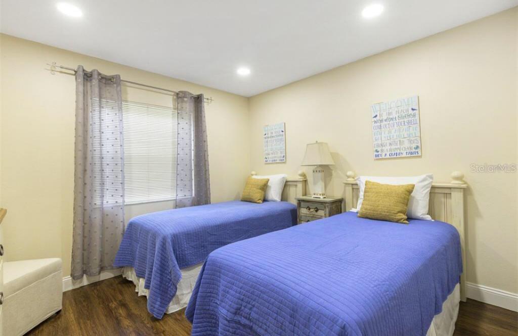 Guest bedroom
