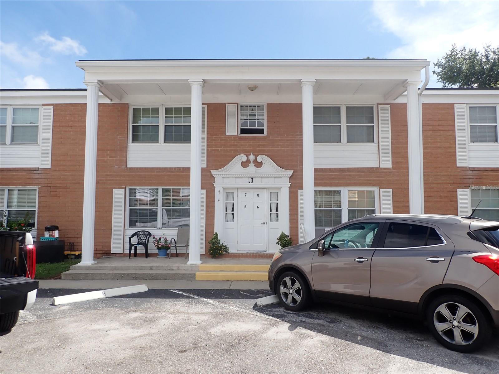 J5 J5