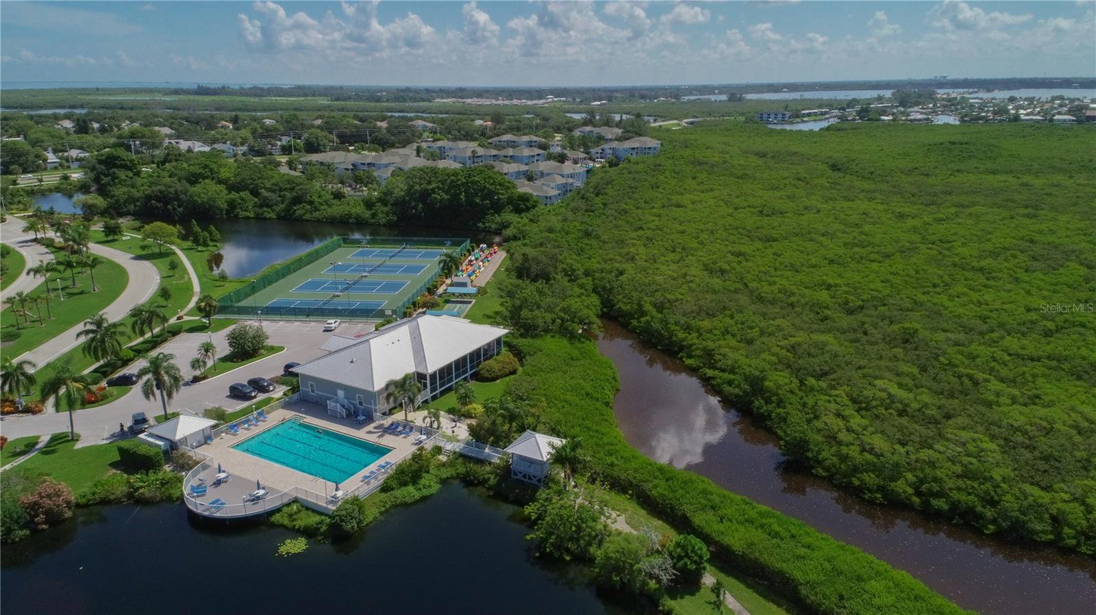 1389 PERICO POINT CIRCLE, #140, Bradenton, FL 34209