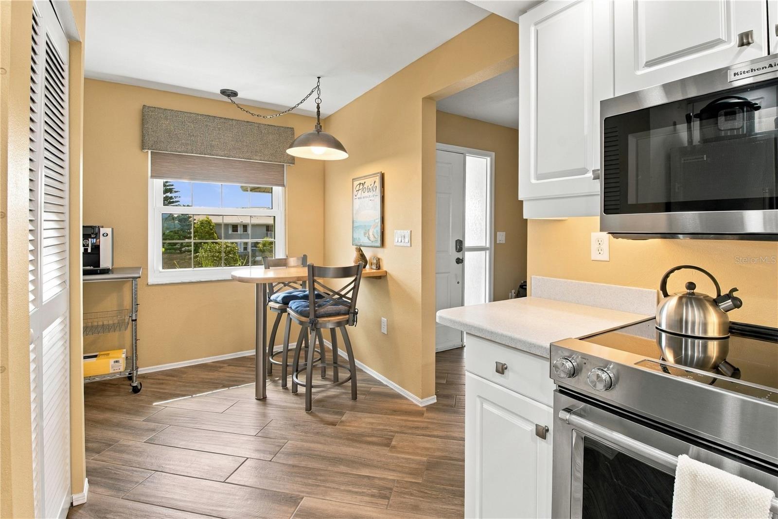 1389 PERICO POINT CIRCLE, #140, Bradenton, FL 34209