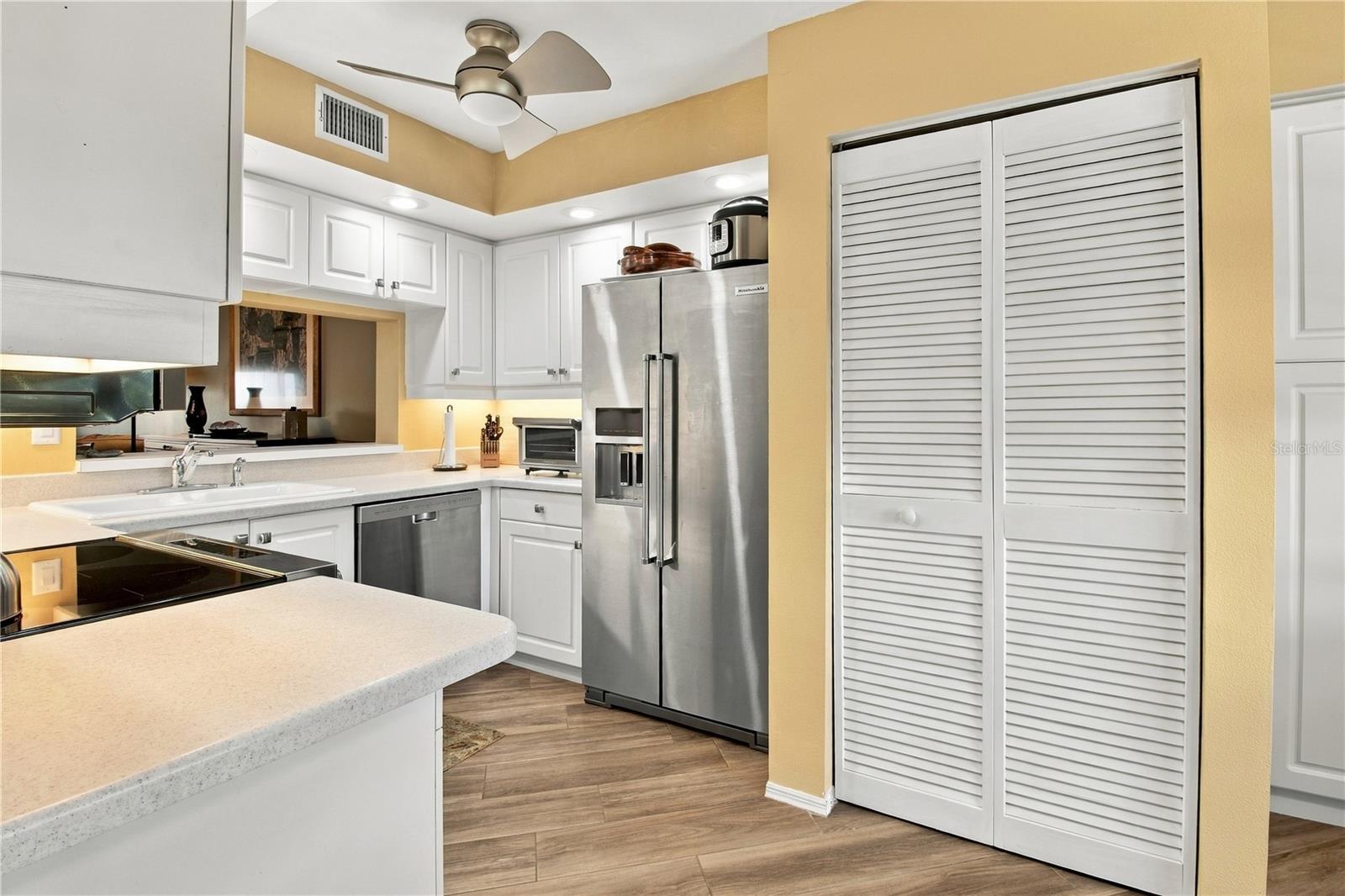 1389 PERICO POINT CIRCLE, #140, Bradenton, FL 34209
