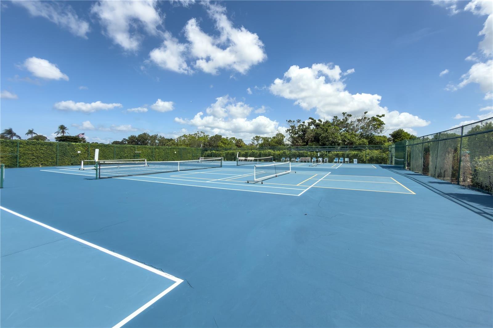 1389 PERICO POINT CIRCLE, #140, Bradenton, FL 34209