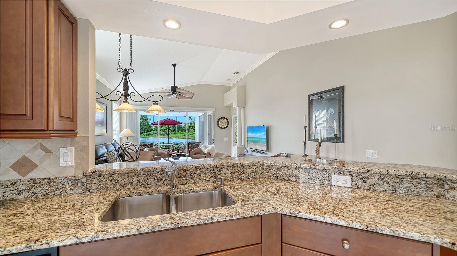 7126 KENSINGTON COURT, University Park, FL 34201