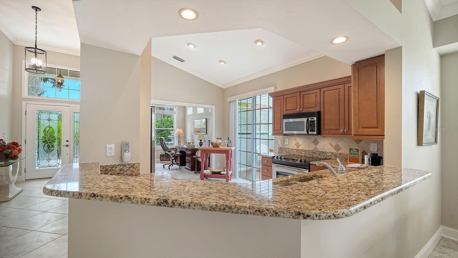7126 KENSINGTON COURT, University Park, FL 34201