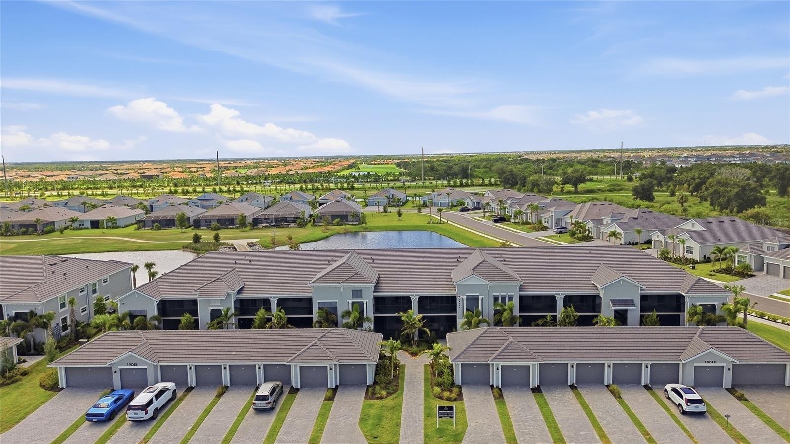 18911 SCALLOP LOOP, #103, Lakewood Ranch, FL 34211