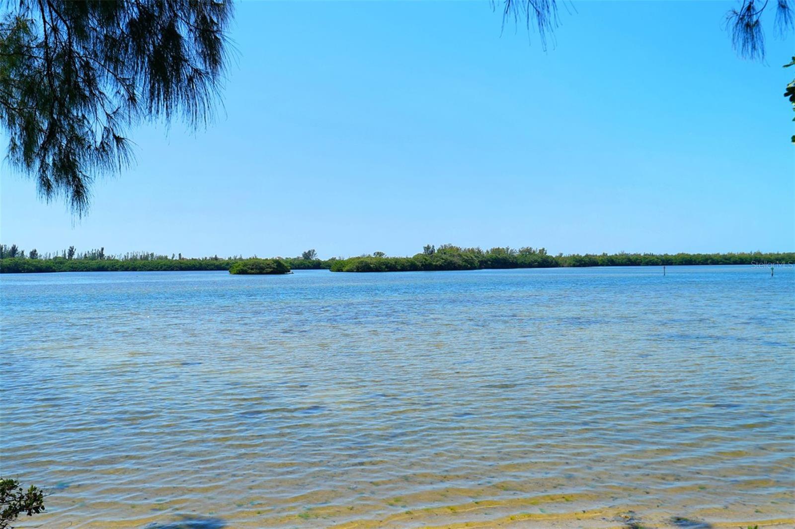 4868 INDEPENDENCE DRIVE, Bradenton, FL 34210