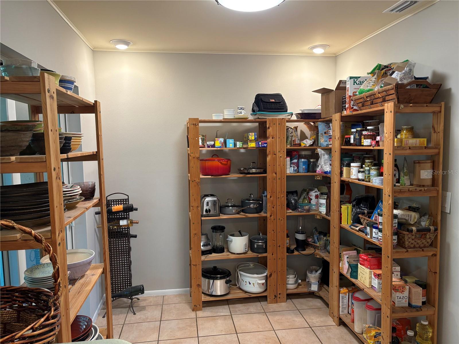 4277 SANTO AVENUE, Sarasota, FL 34241