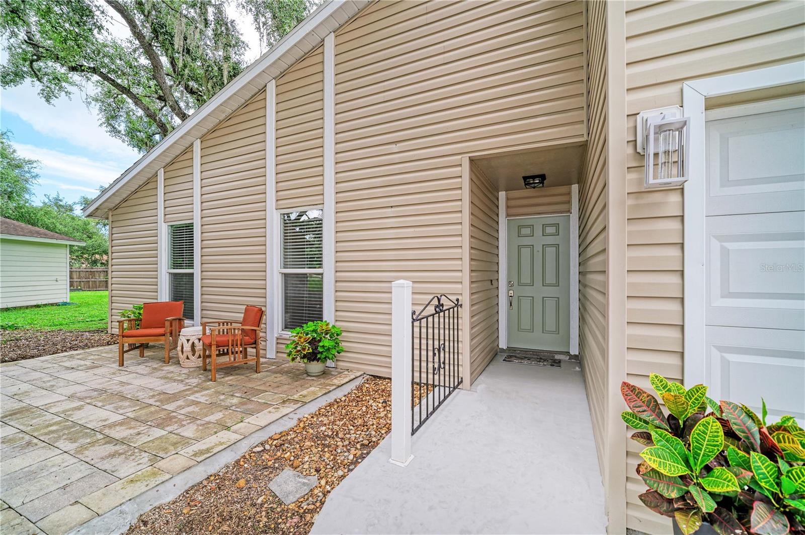 Front Exterior 03
