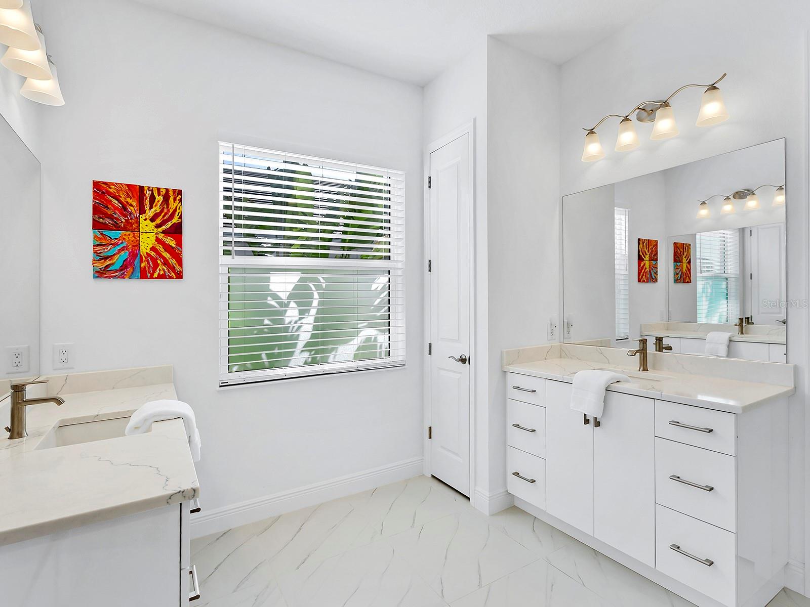 Dual vanities with quartz counters