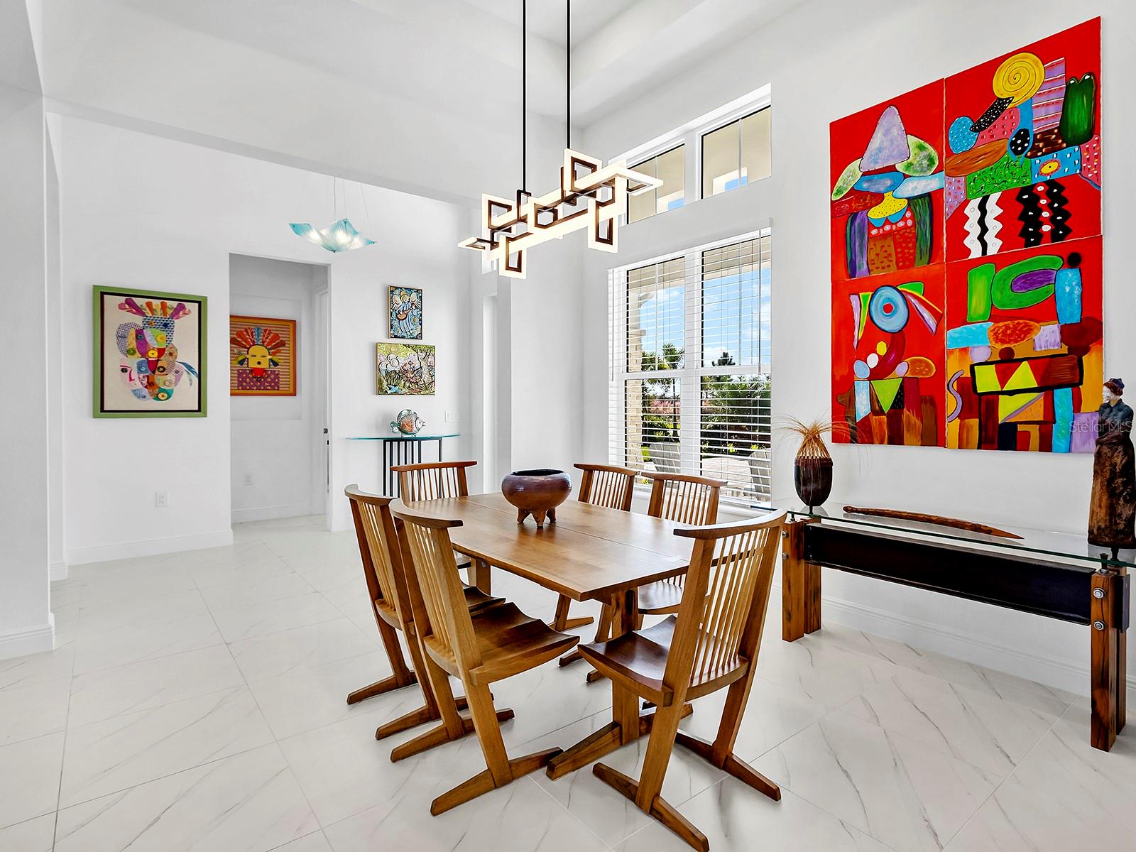 Modern light fixture
