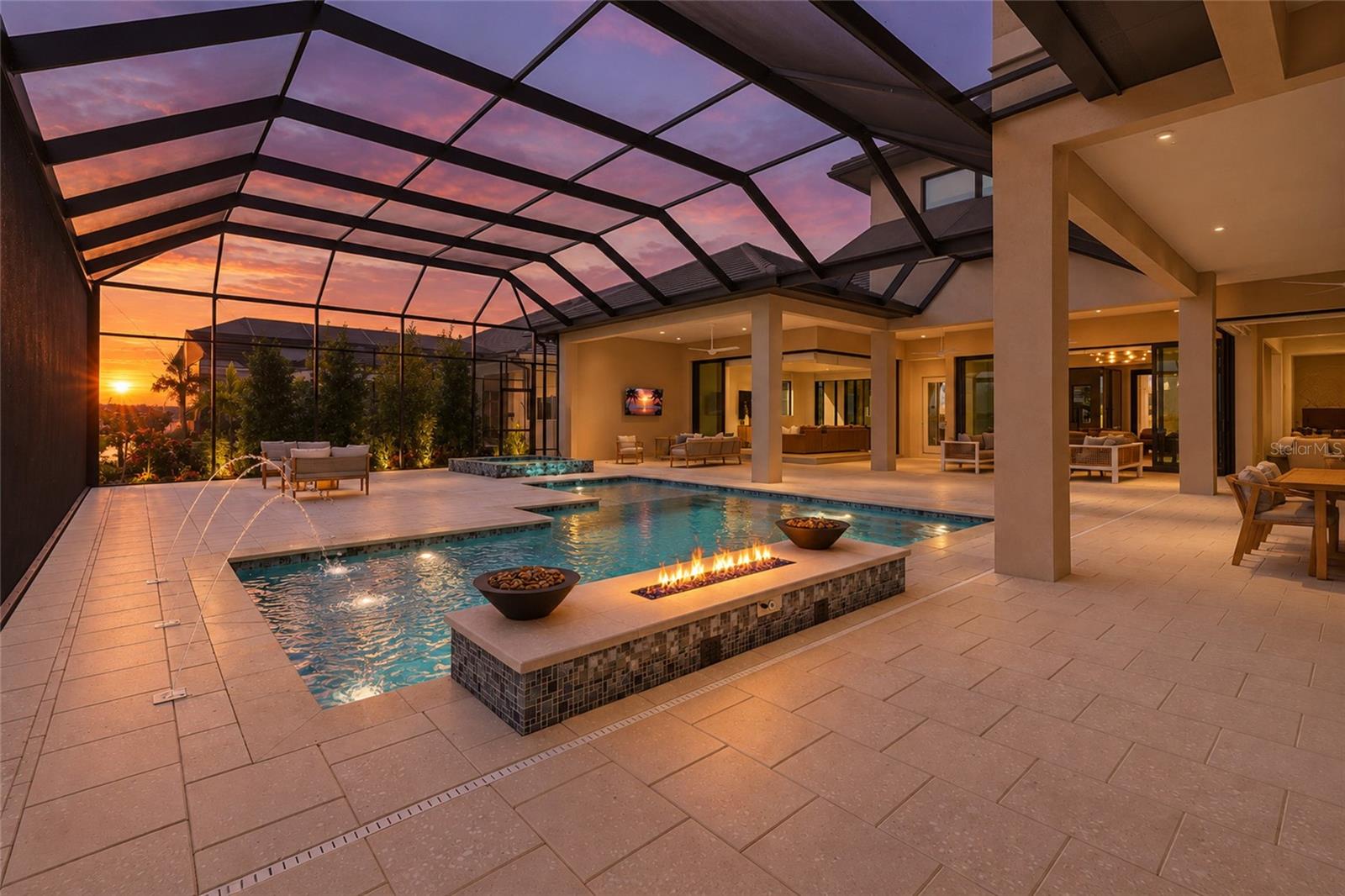 596 BLUE SHELL LOOP, Sarasota, FL 34240