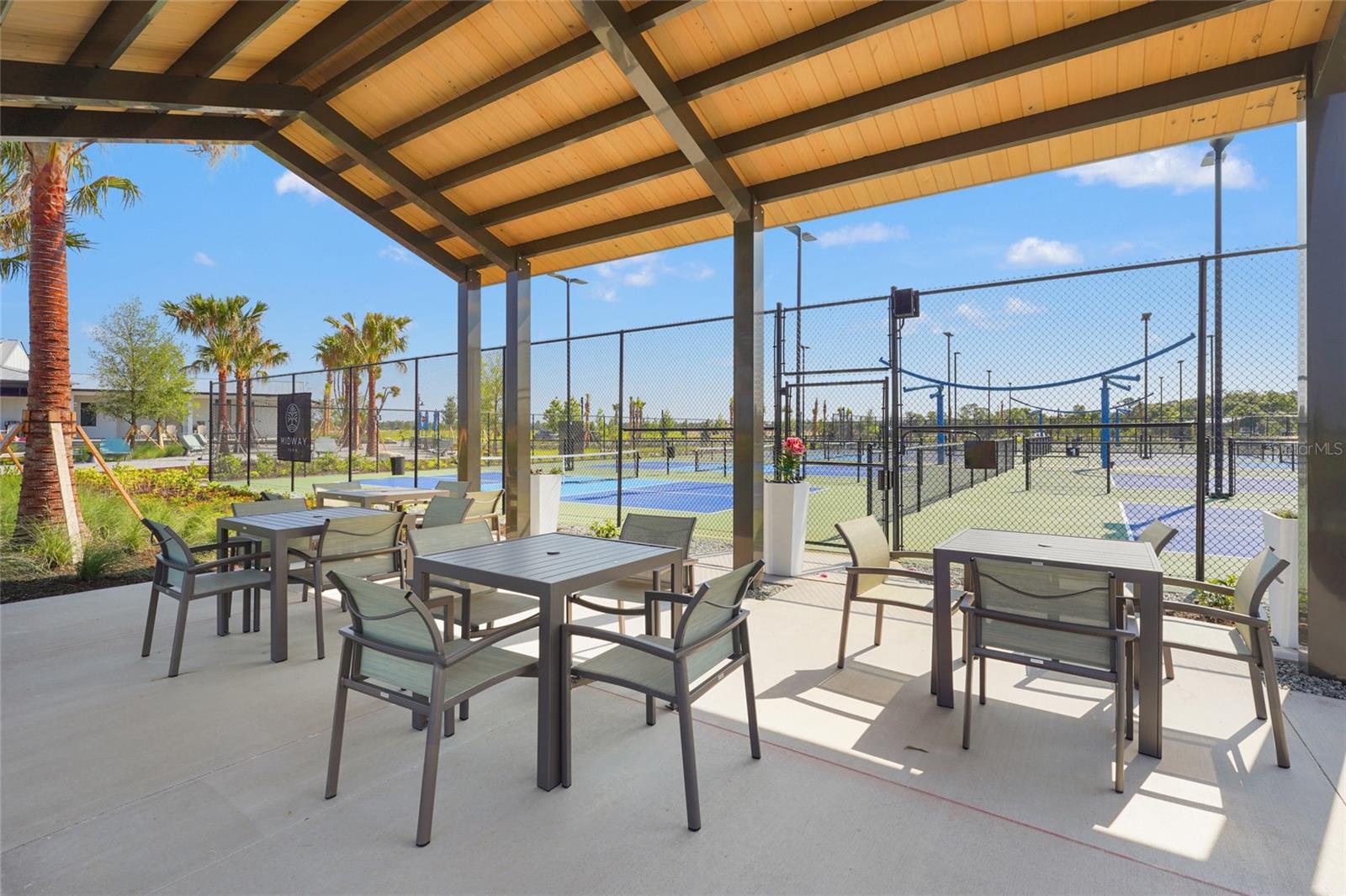 596 BLUE SHELL LOOP, Sarasota, FL 34240