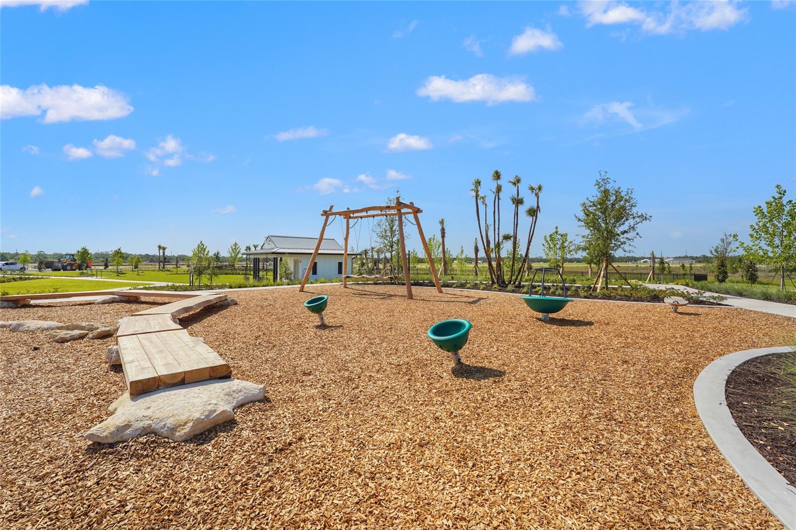 596 BLUE SHELL LOOP, Sarasota, FL 34240