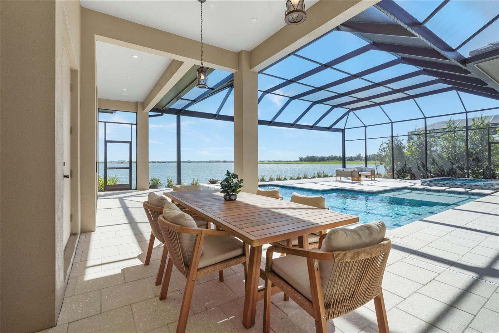 596 BLUE SHELL LOOP, Sarasota, FL 34240
