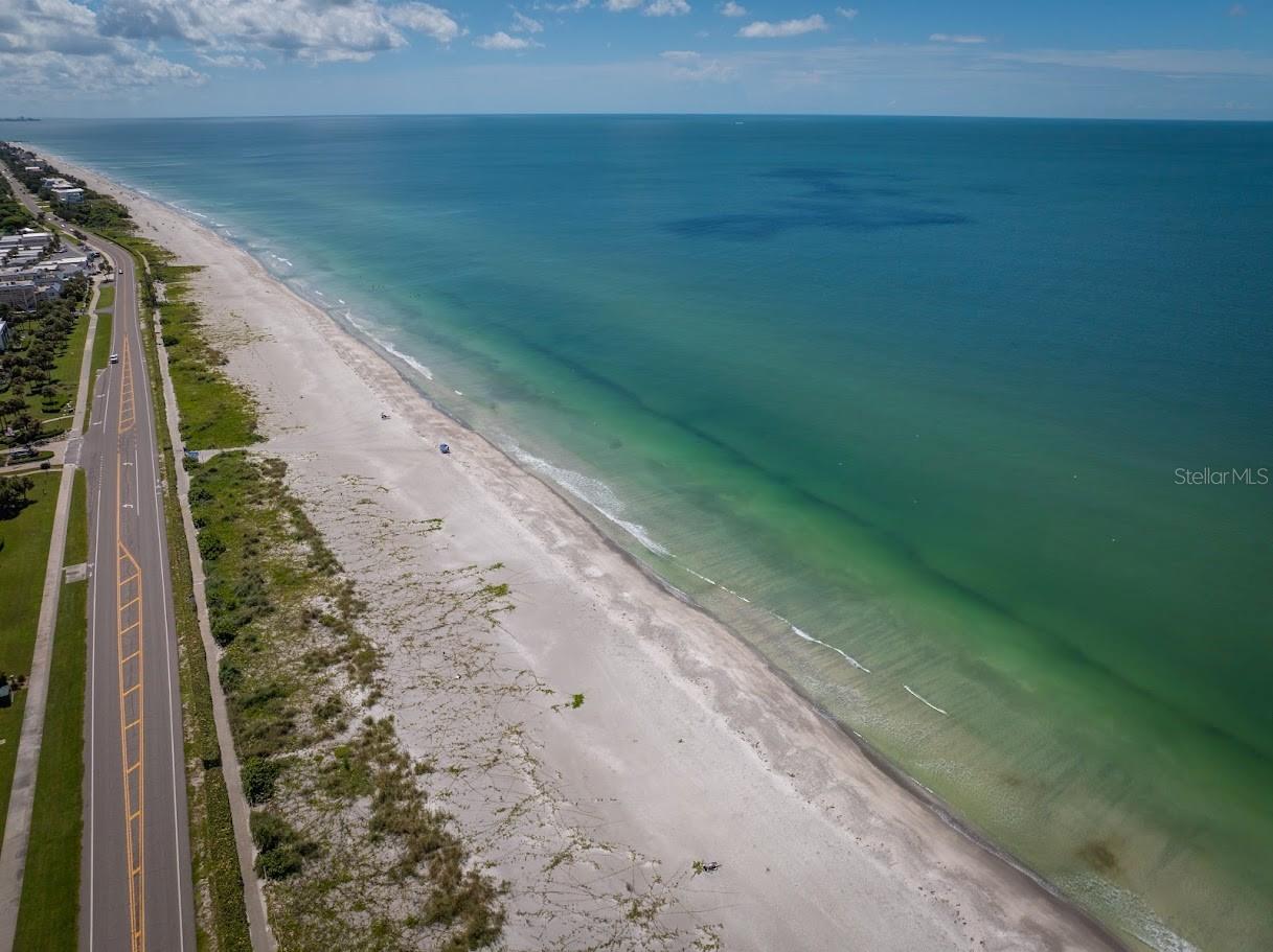 568 ROUNTREE DRIVE, Longboat Key, FL 34228