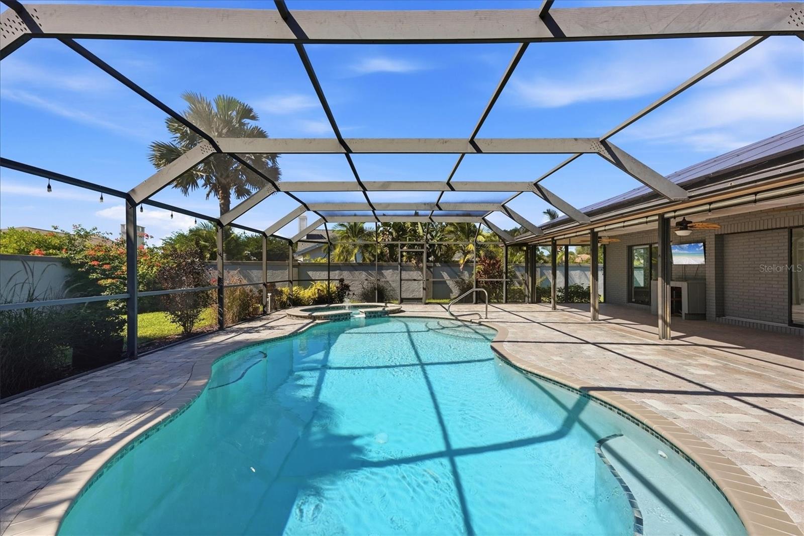 6993 COUNTRY LAKES CIRCLE, Sarasota, FL 34243