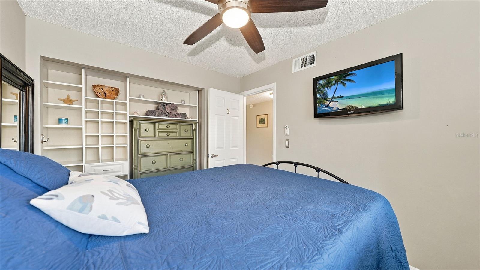 1622 STICKNEY POINT ROAD, #22-102, Sarasota, FL 34231