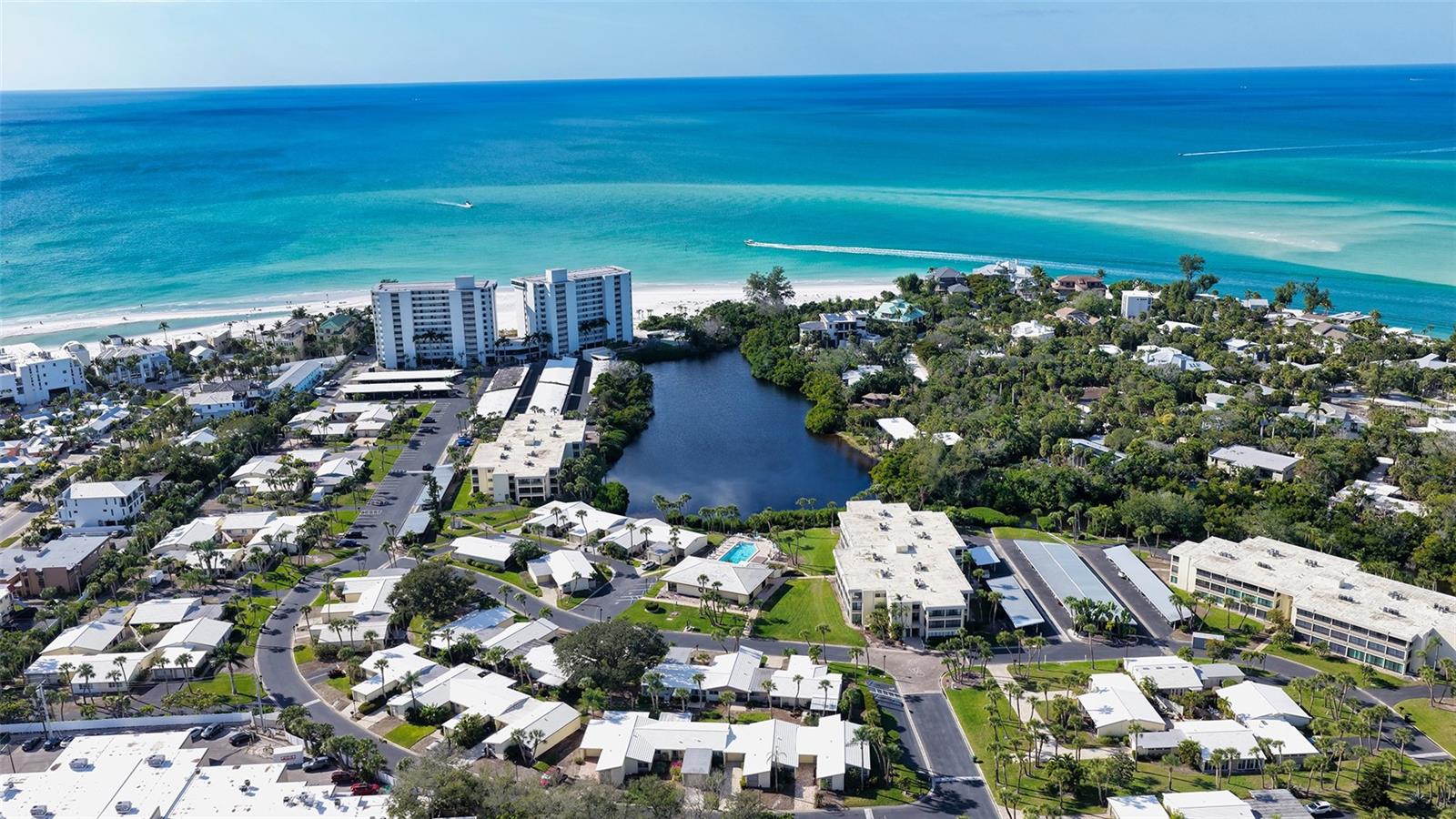 120 WHISPERING SANDS DRIVE, #V20, Sarasota, FL 34242