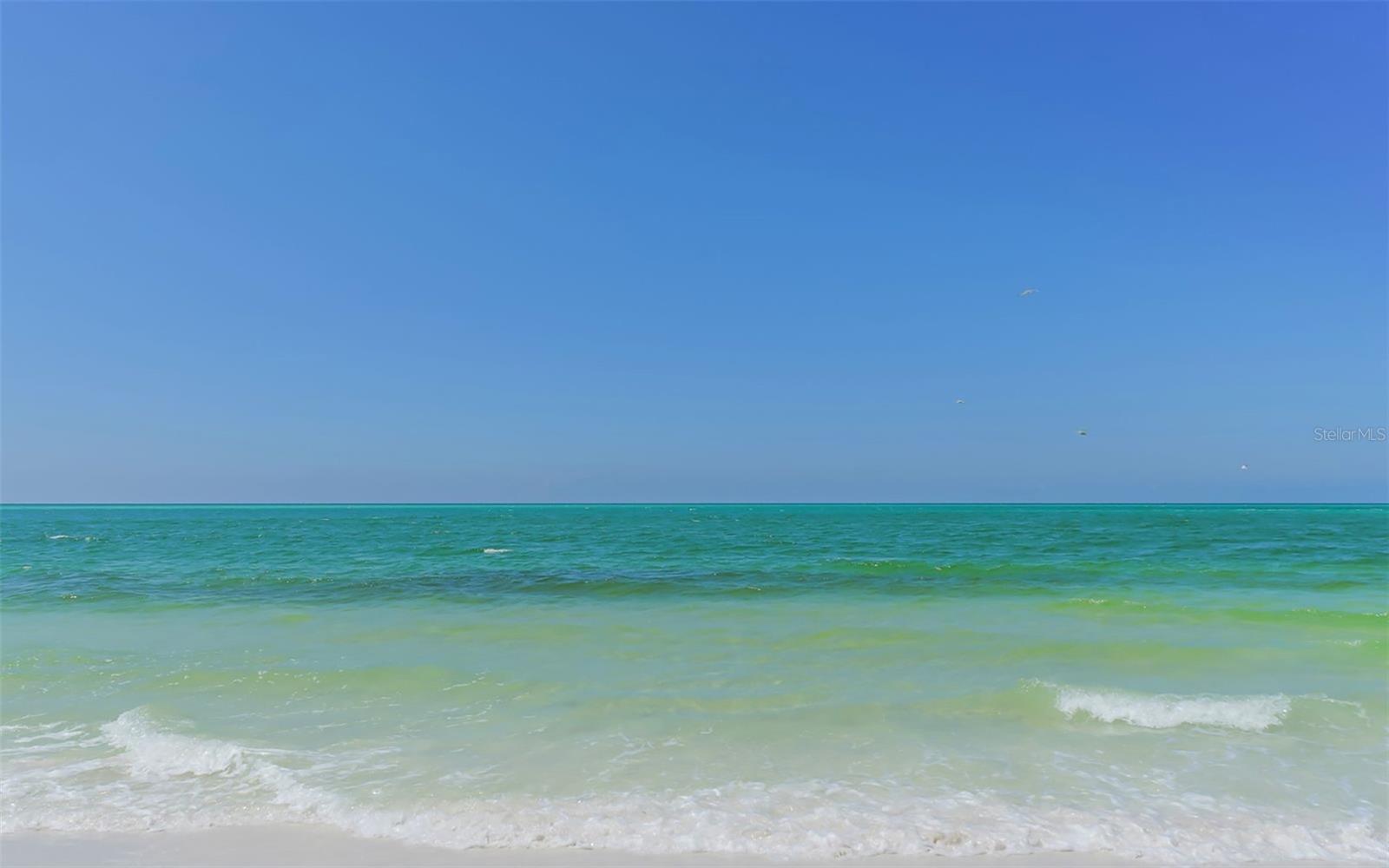 120 WHISPERING SANDS DRIVE, #V20, Sarasota, FL 34242