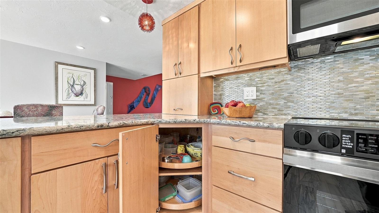 120 WHISPERING SANDS DRIVE, #V20, Sarasota, FL 34242