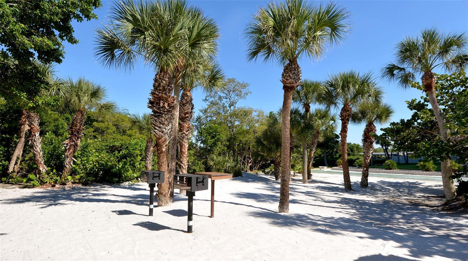 120 WHISPERING SANDS DRIVE, #V20, Sarasota, FL 34242