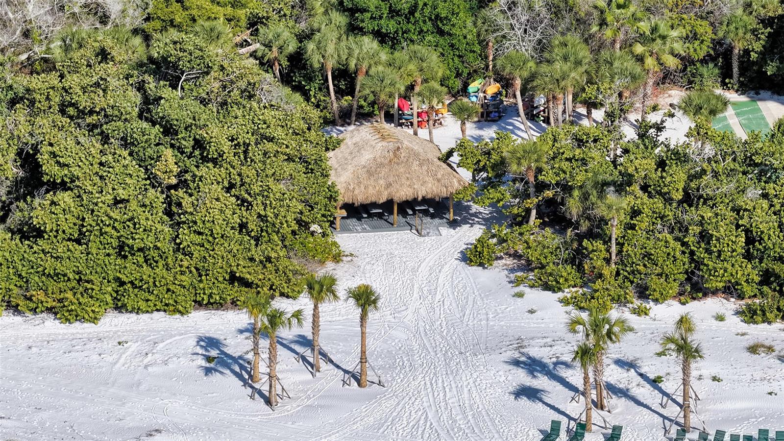 120 WHISPERING SANDS DRIVE, #V20, Sarasota, FL 34242