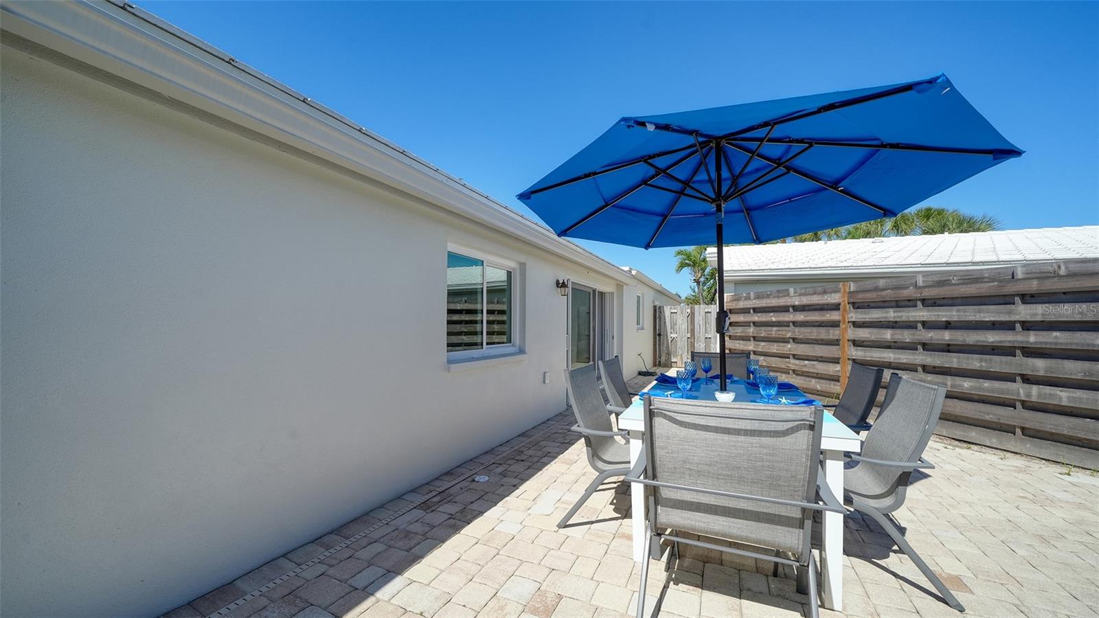 120 WHISPERING SANDS DRIVE, #V20, Sarasota, FL 34242