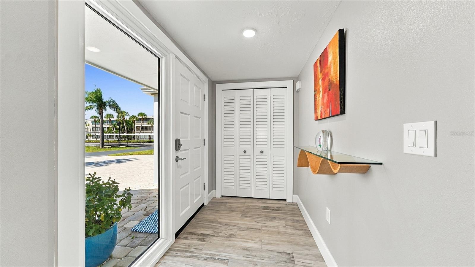 120 WHISPERING SANDS DRIVE, #V20, Sarasota, FL 34242