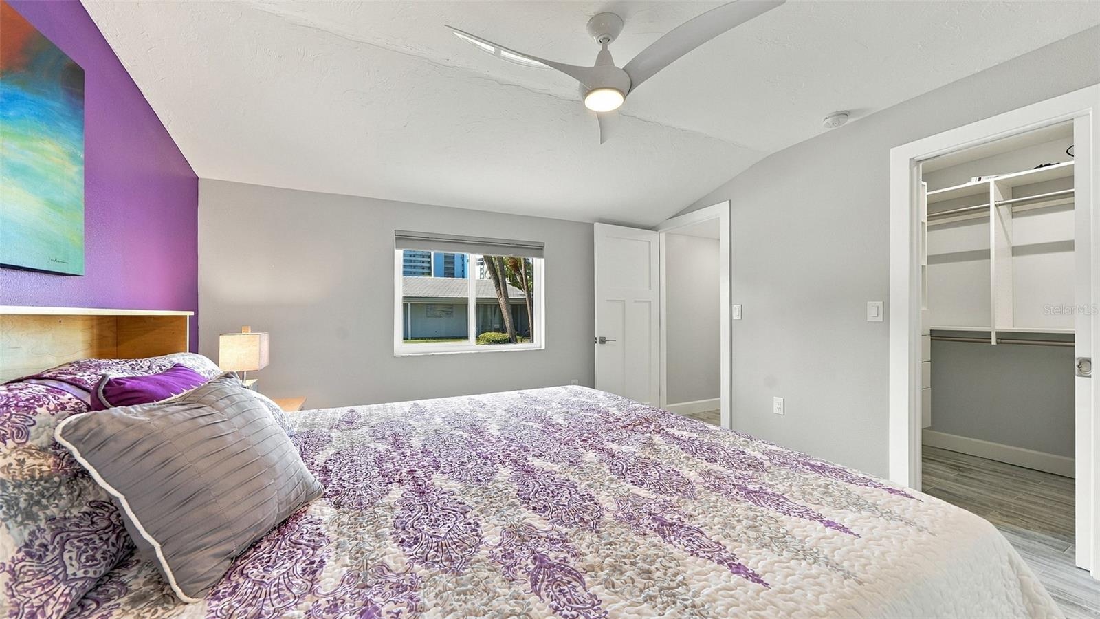 120 WHISPERING SANDS DRIVE, #V20, Sarasota, FL 34242