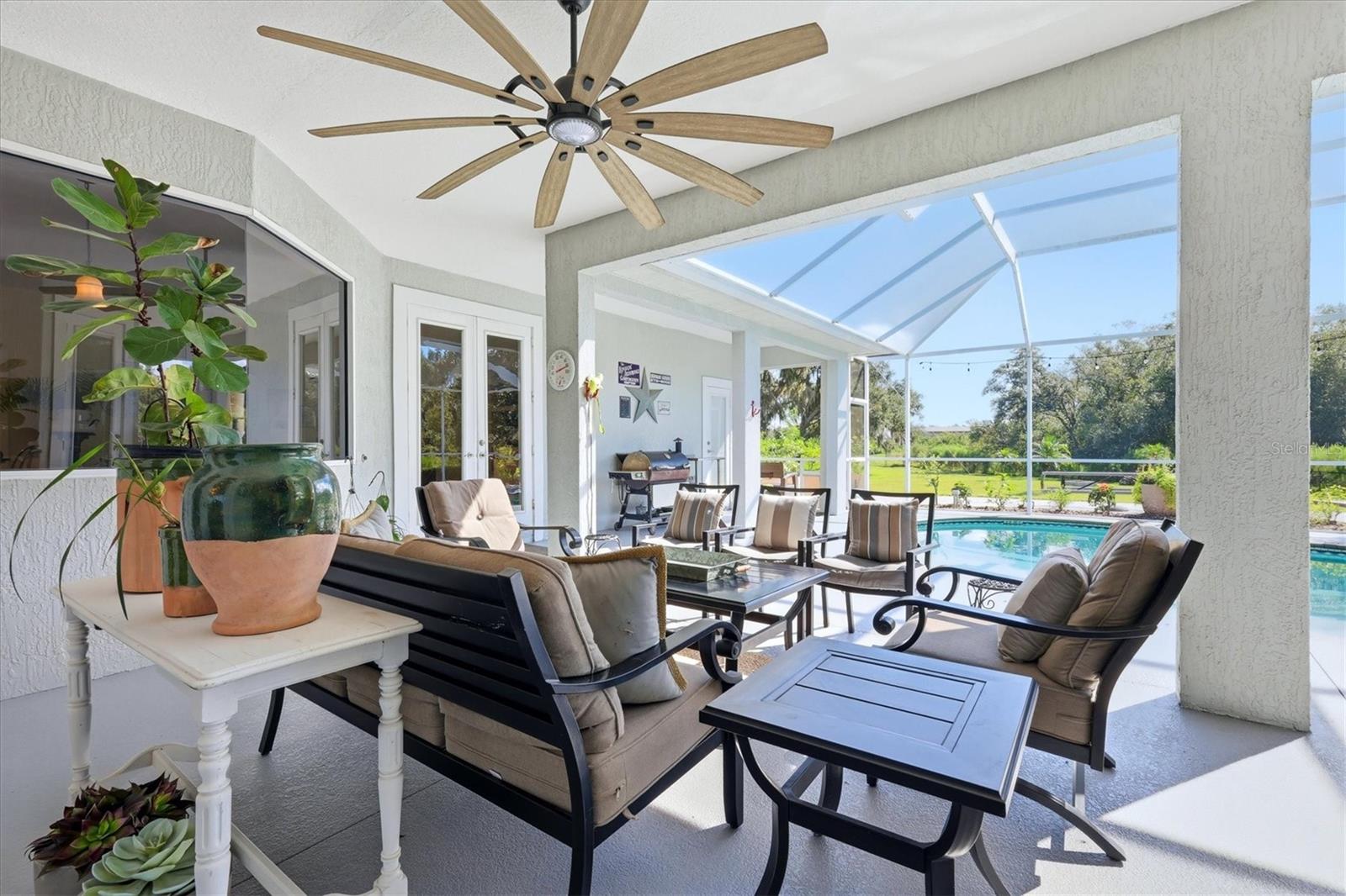 1753 KINGSDOWN DRIVE, Sarasota, FL 34240