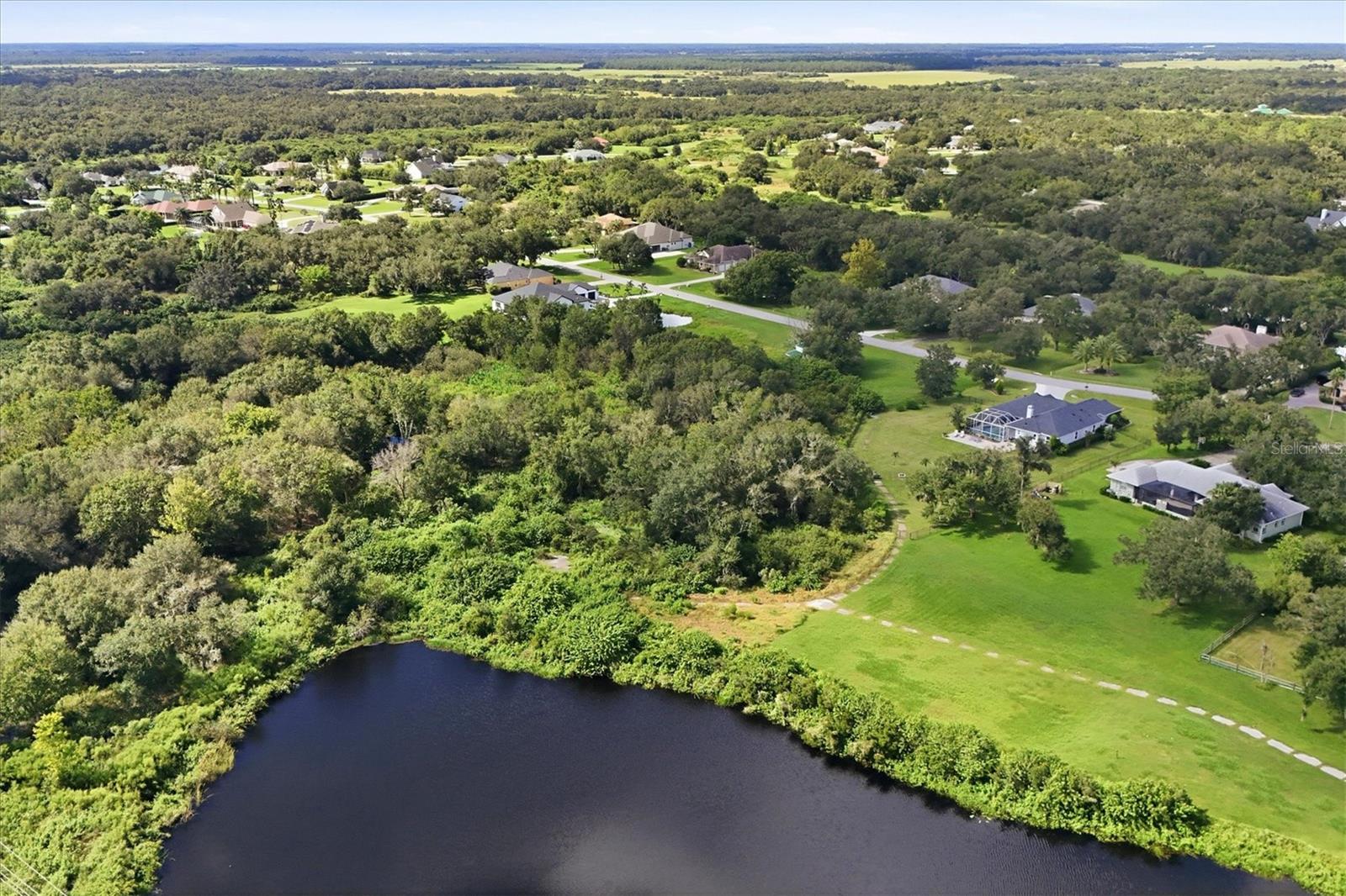 1753 KINGSDOWN DRIVE, Sarasota, FL 34240