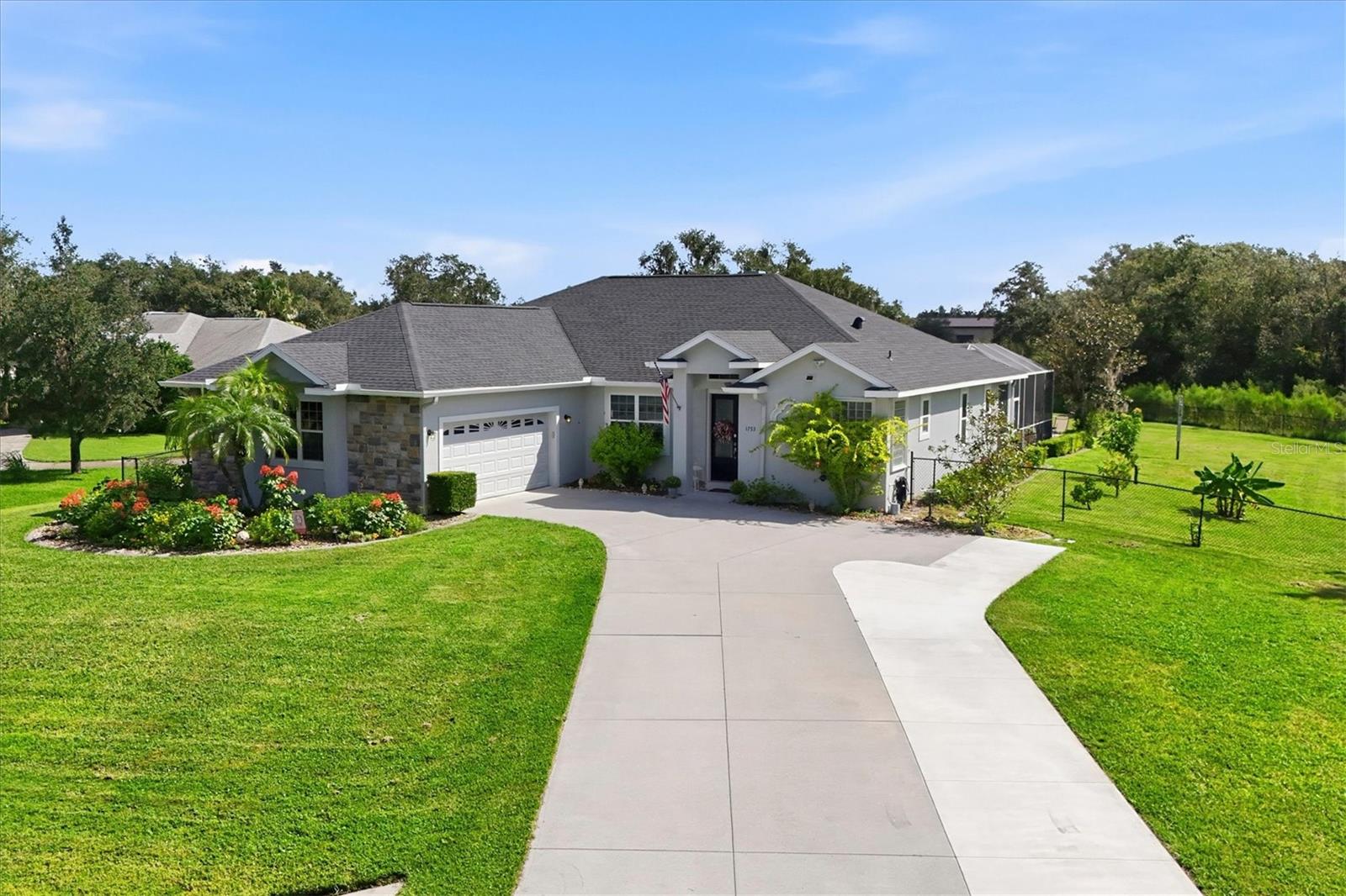 1753 KINGSDOWN DRIVE, Sarasota, FL 34240