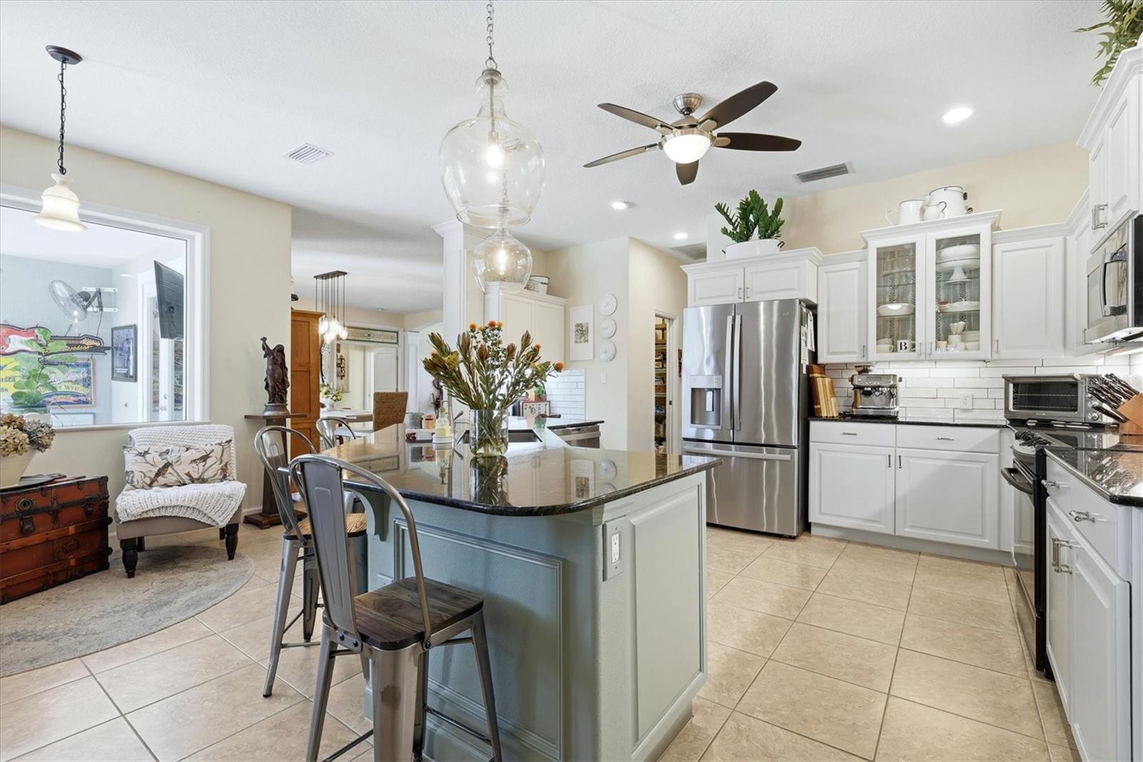 1753 KINGSDOWN DRIVE, Sarasota, FL 34240