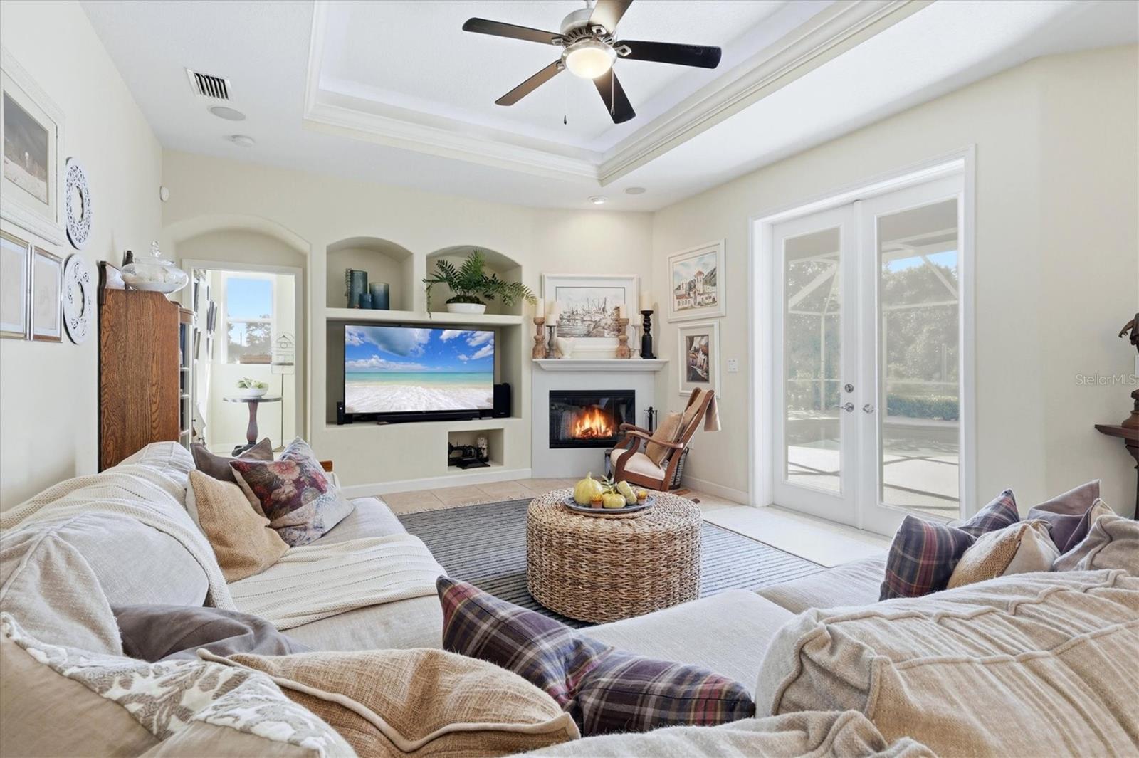 1753 KINGSDOWN DRIVE, Sarasota, FL 34240