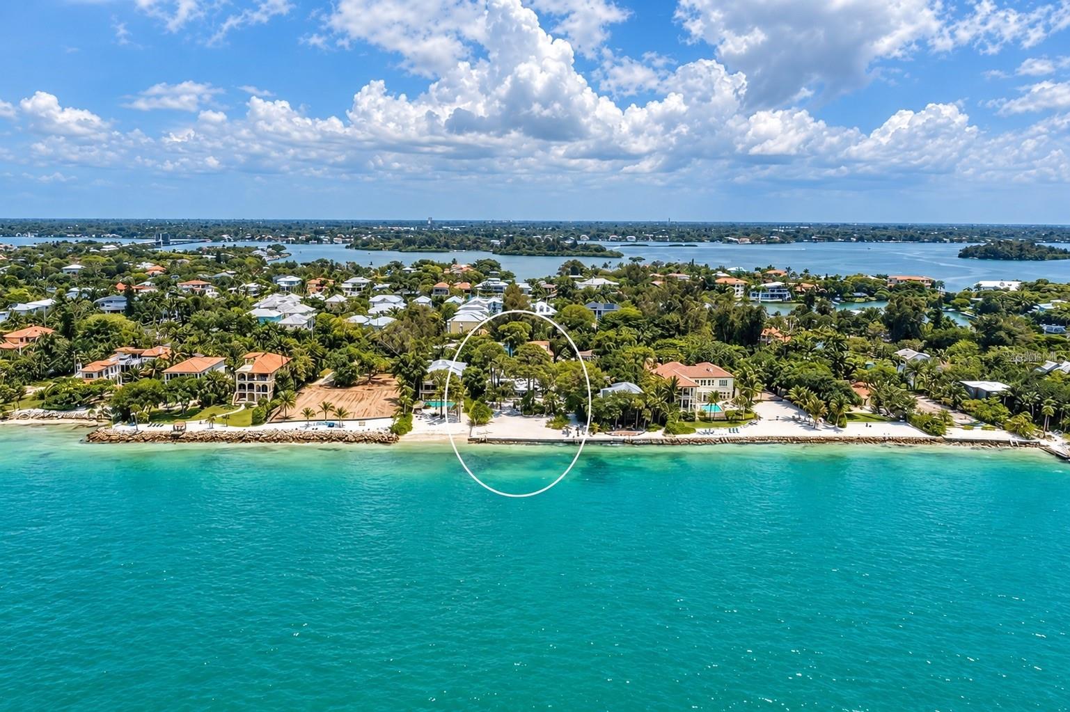 4050 HIGEL AVENUE, Sarasota, FL 34242