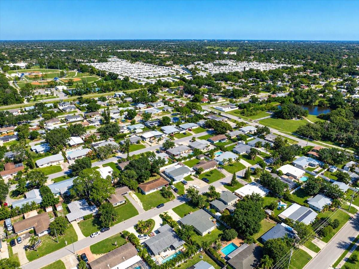 3103 BROWNING STREET, Sarasota, FL 34237