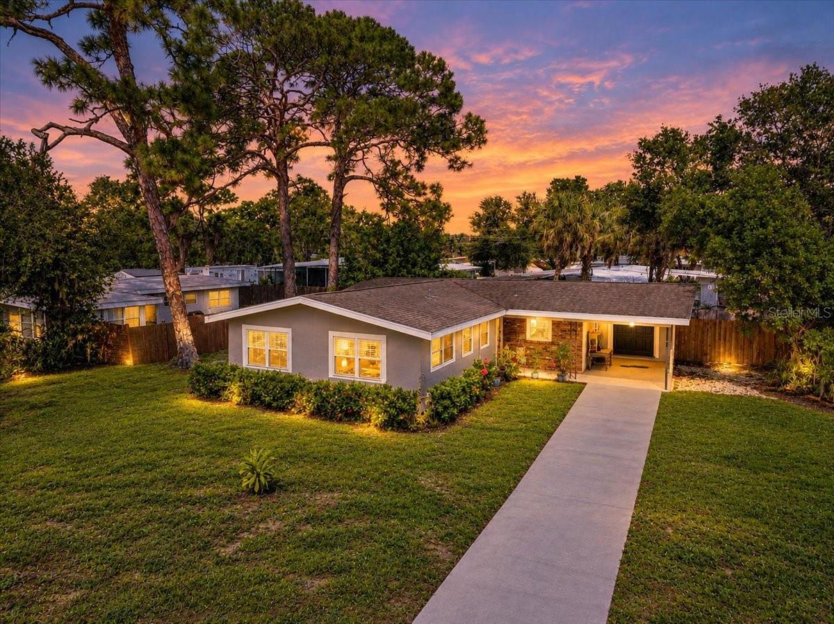 3103 BROWNING STREET, Sarasota, FL 34237