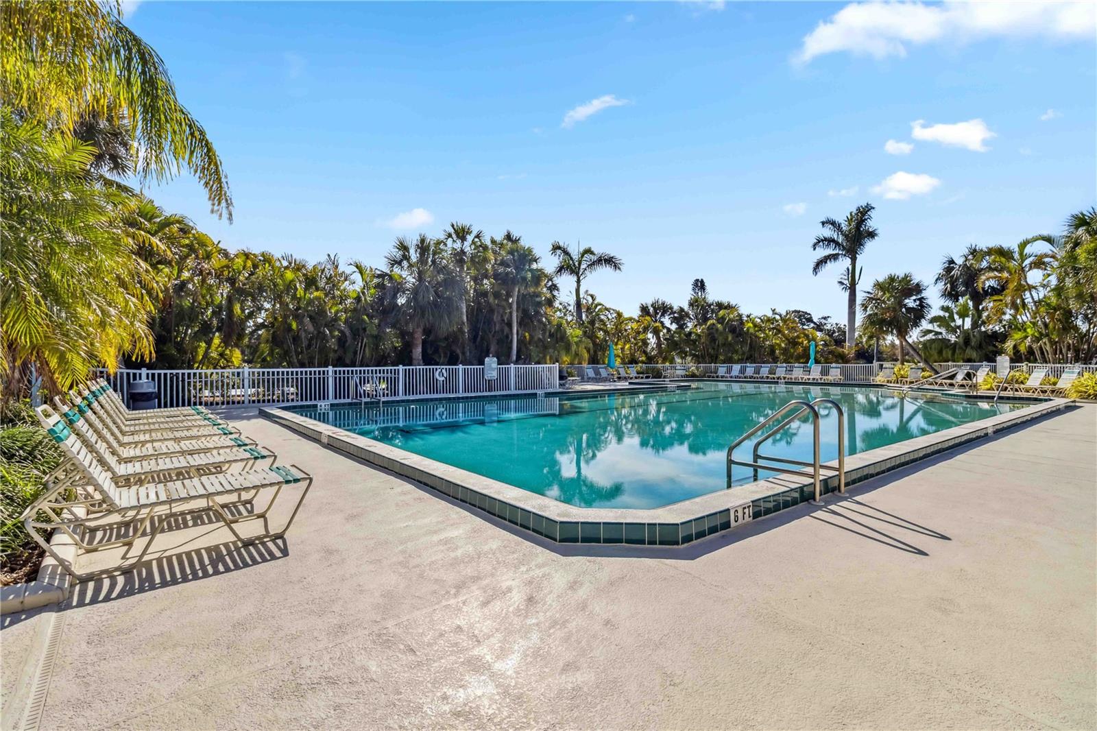 5697 ASHTON LAKE DRIVE, #6, Sarasota, FL 34231