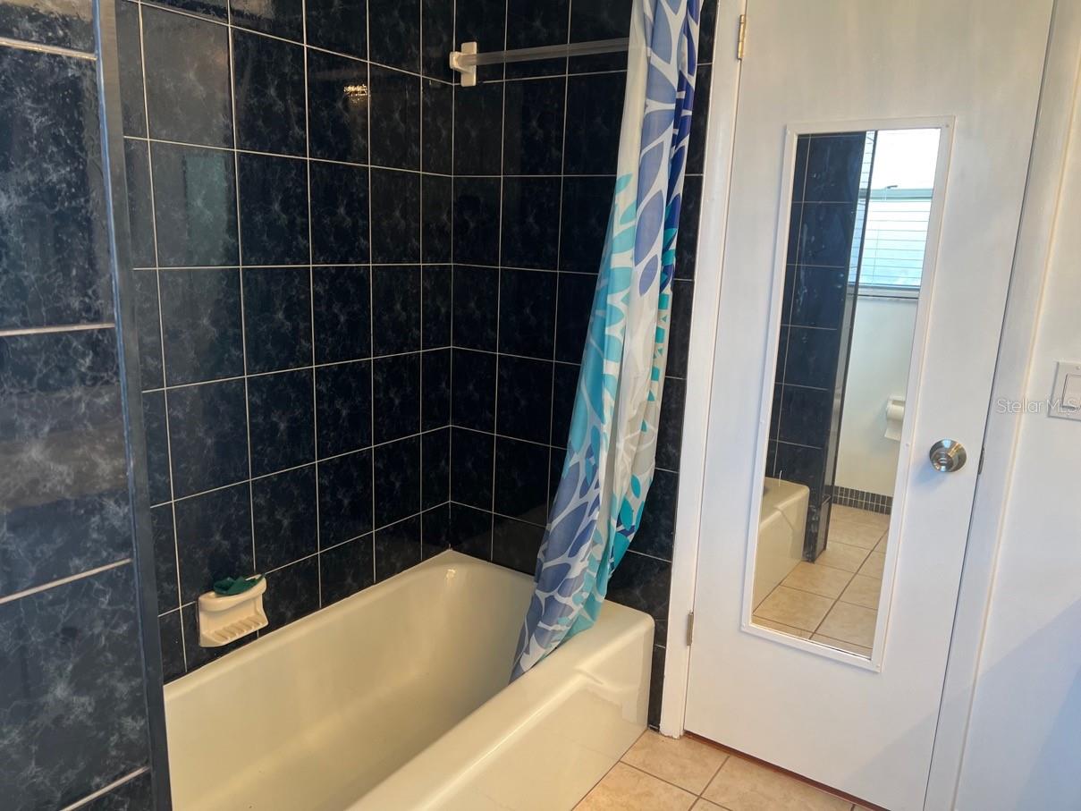 4115 23RD AVE W, Bradenton, FL 34205