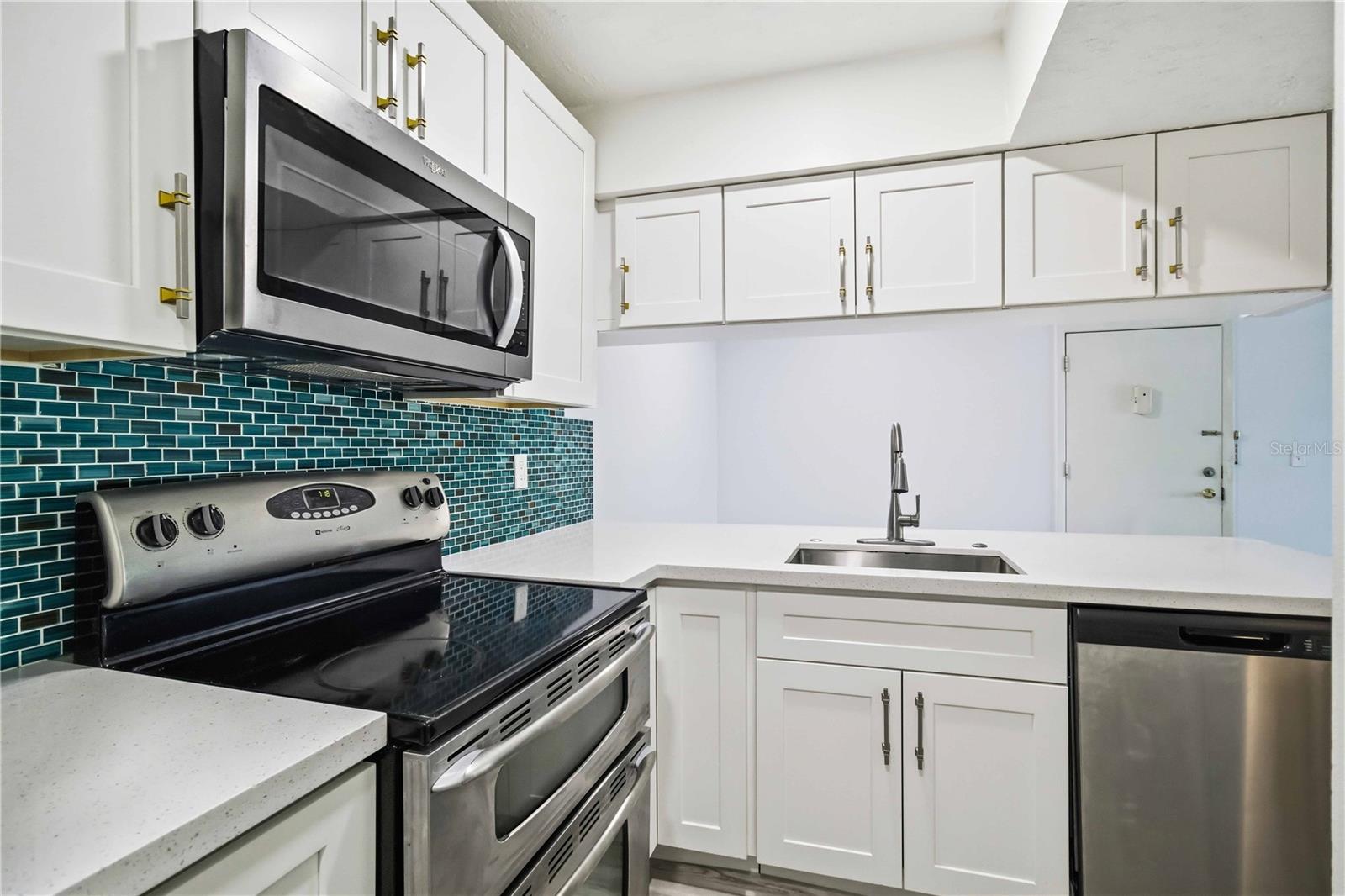 3215 BENEVA ROAD, #202, Sarasota, FL 34232