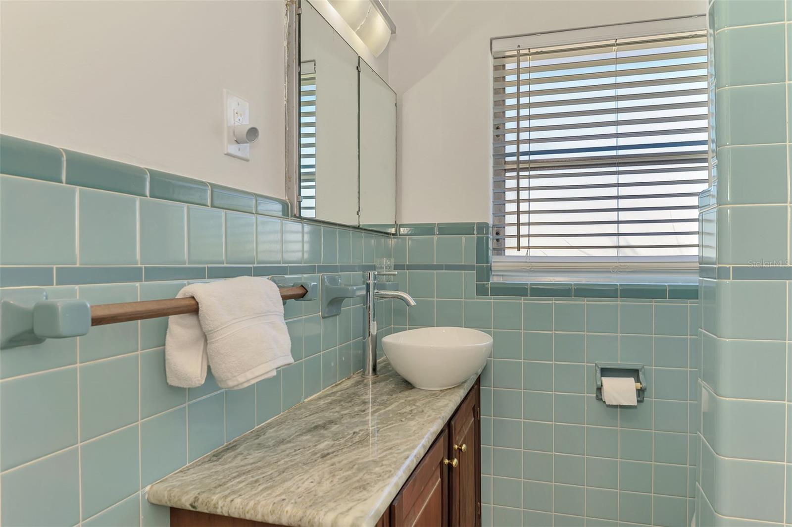 211 46TH STREET W, Bradenton, FL 34209