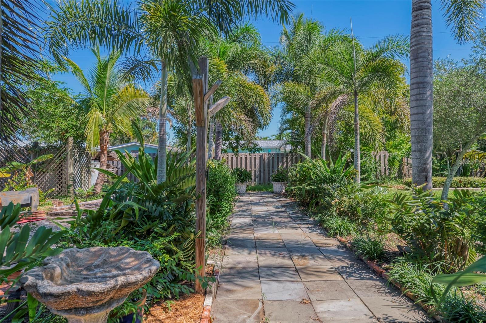 211 46TH STREET W, Bradenton, FL 34209