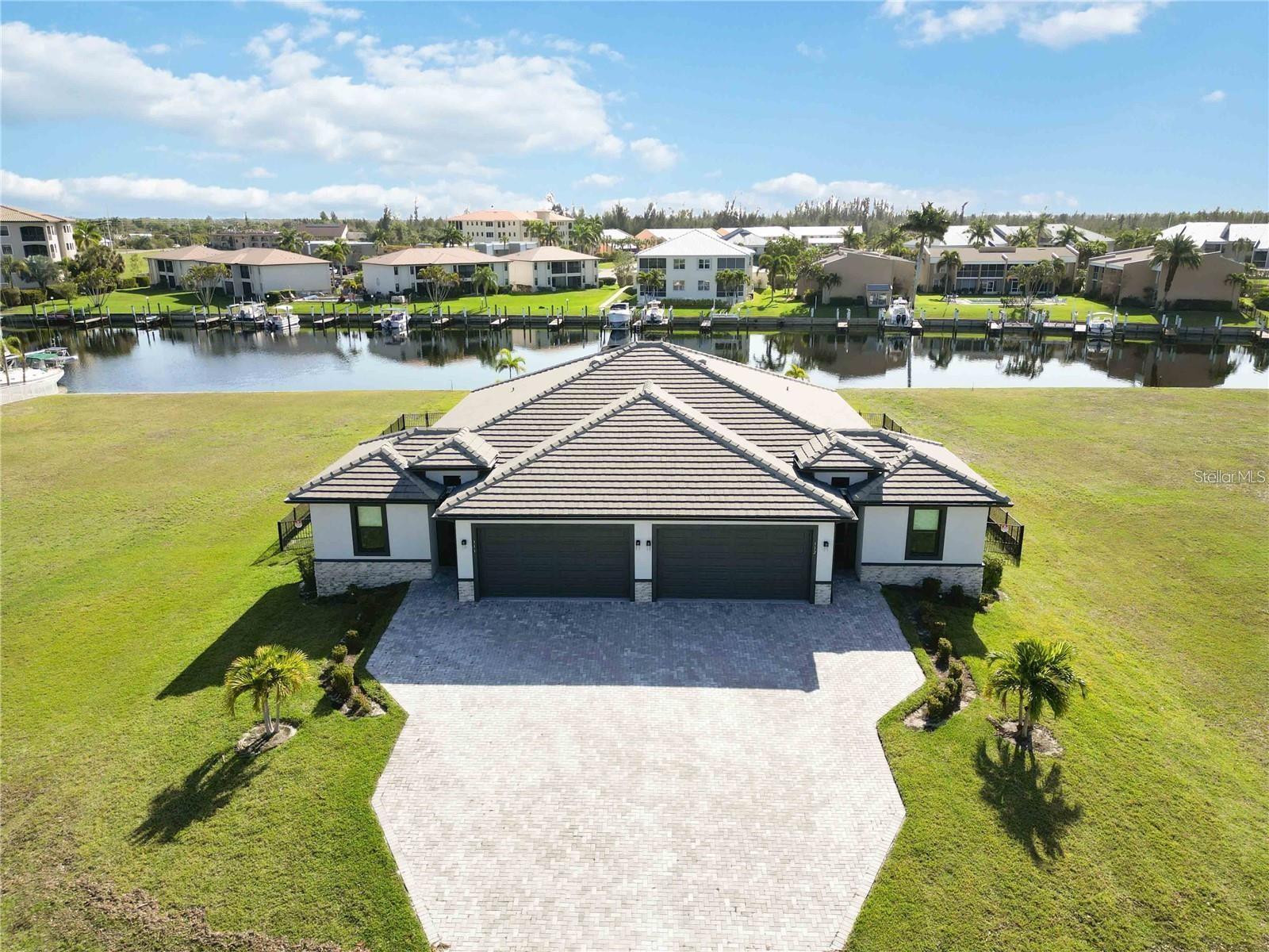 3240 WOODTHRUSH DRIVE, #111 & 112, Punta Gorda, FL 33950