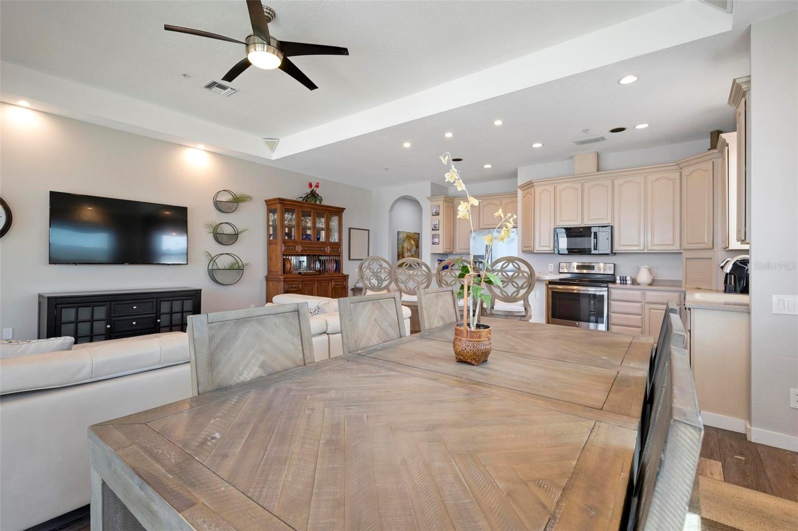 1900 GULF DRIVE N, #1, Bradenton Beach, FL 34217