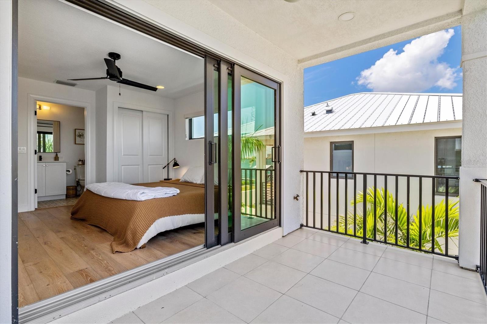 1914 RIVERSIDE DRIVE E, Bradenton, FL 34208