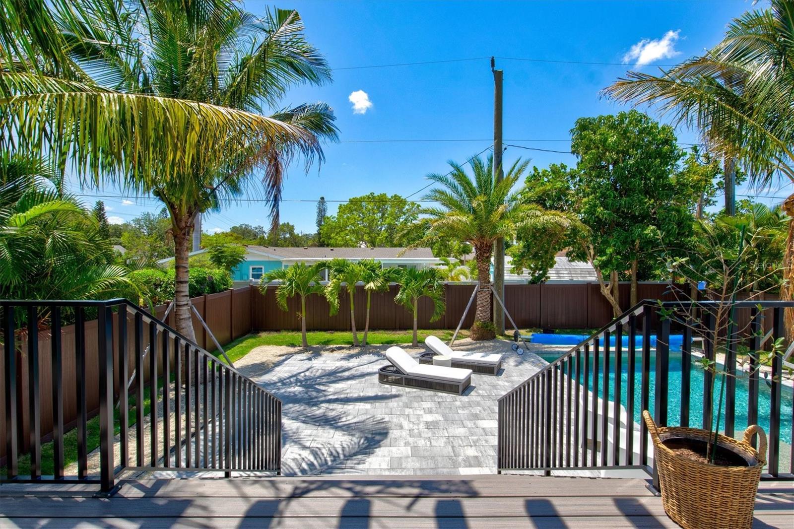 1914 RIVERSIDE DRIVE E, Bradenton, FL 34208