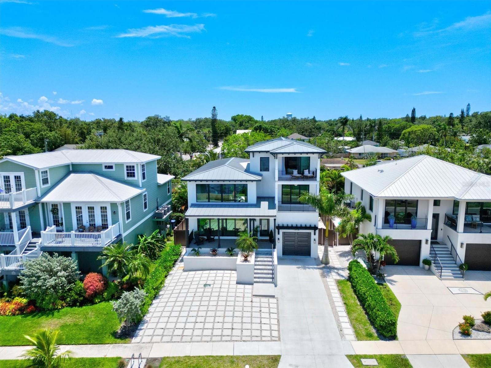 1914 RIVERSIDE DRIVE E, Bradenton, FL 34208