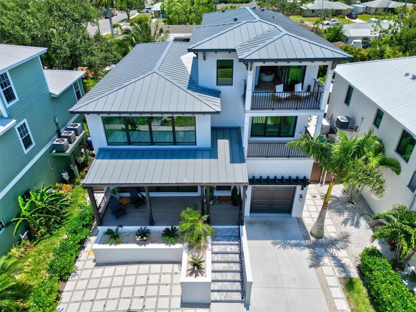 1914 RIVERSIDE DRIVE E, Bradenton, FL 34208