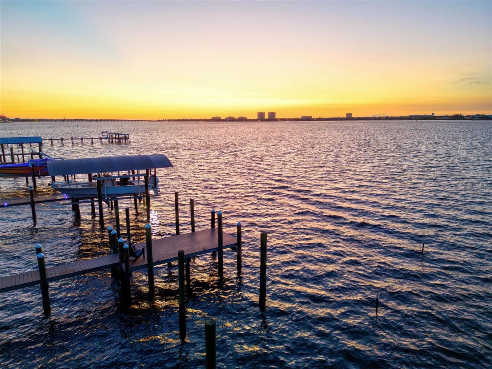1914 RIVERSIDE DRIVE E, Bradenton, FL 34208